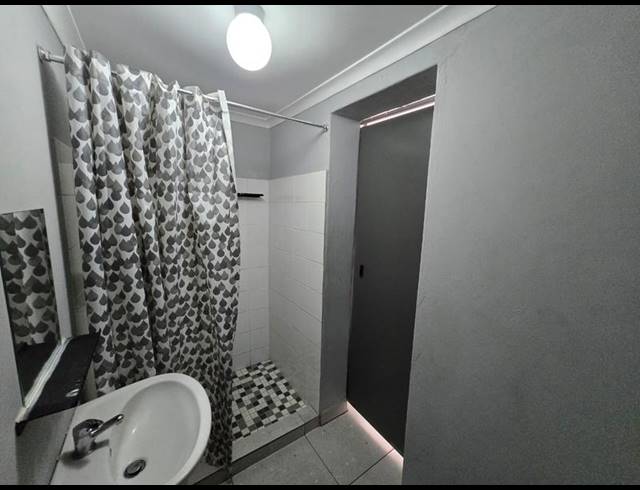 0 BEDROOM PROPERTY TO RENT IN GERMISTON SOUTH